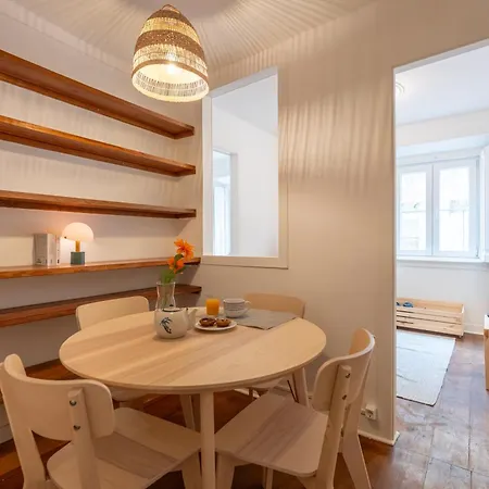 Lovely Mouraria Lisboa