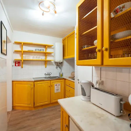 Apartment Lovely Mouraria